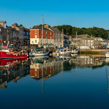 1 Bed In Padstow 75735 Holiday home *